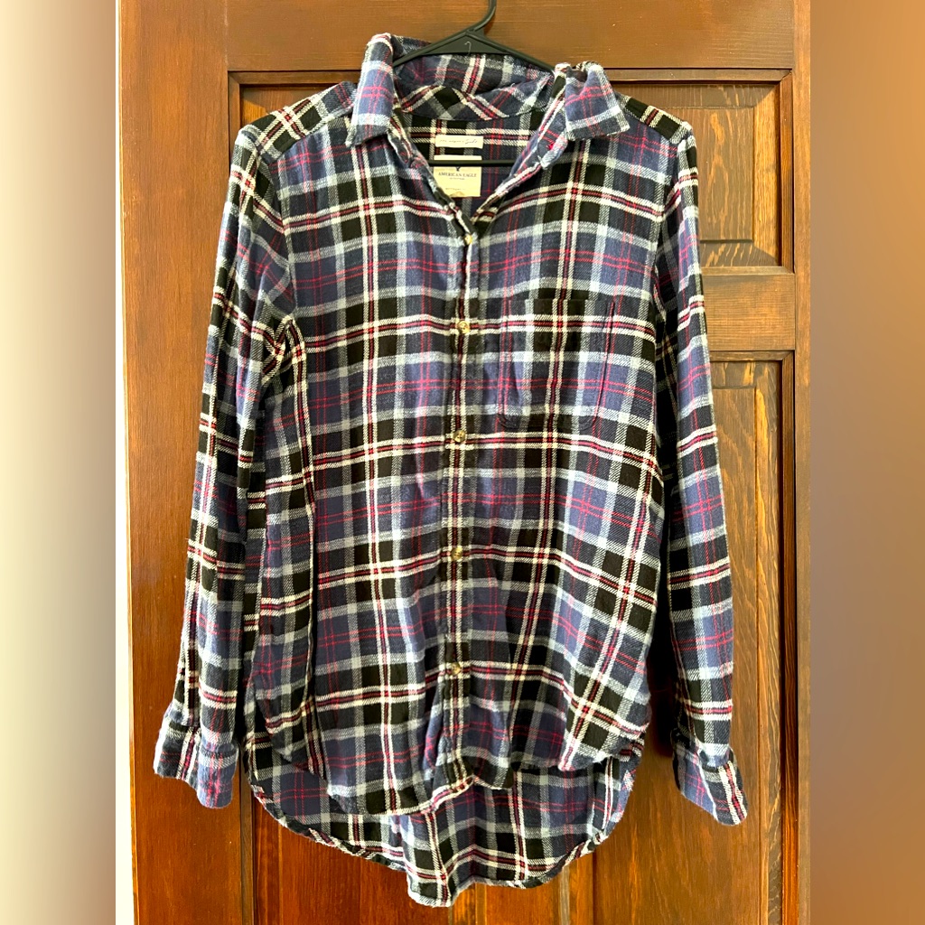 American Eagle Button Down Flannel